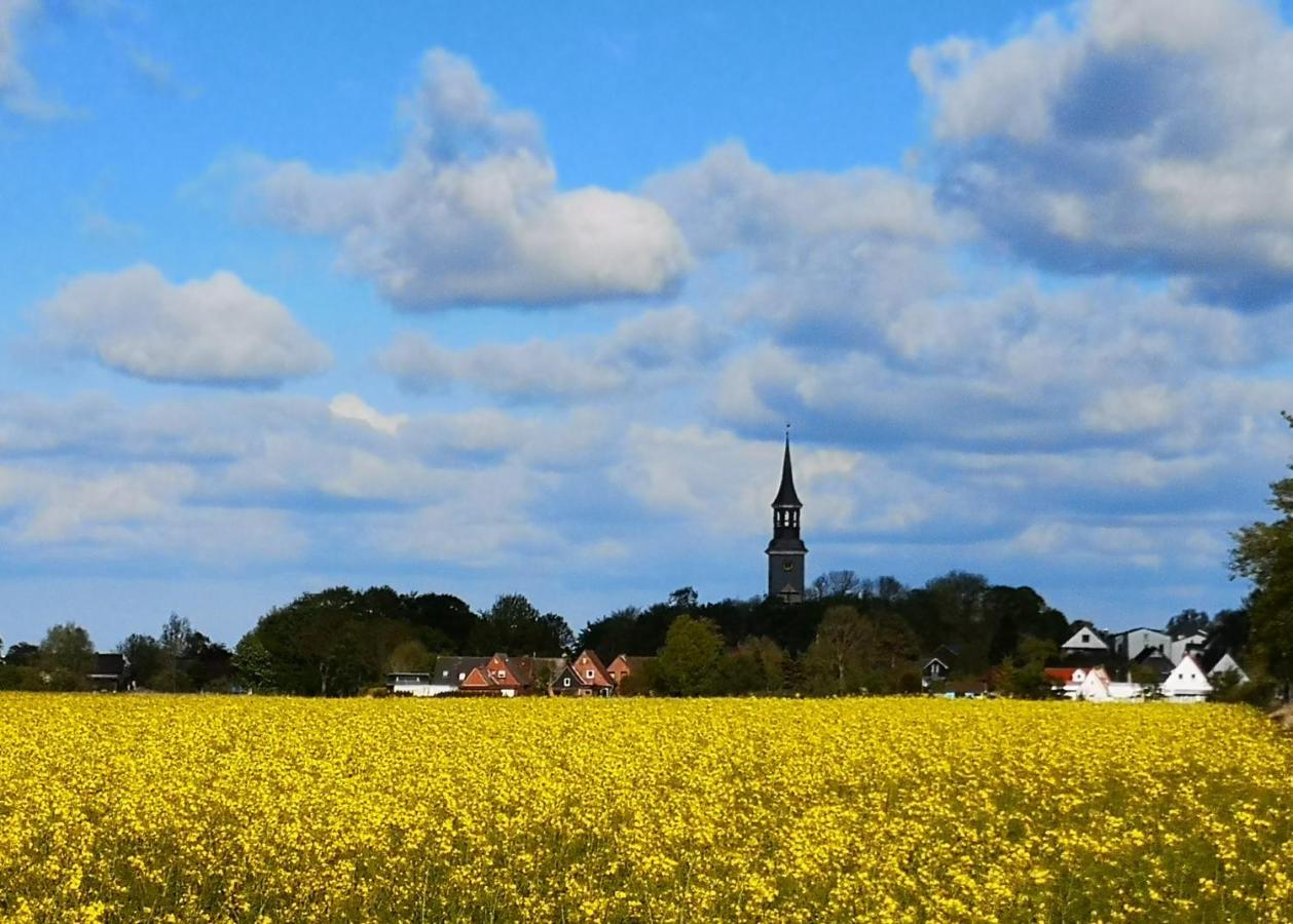 Liebevoll Hinterm Deich - Ferienwohnungen Lehe  Kültér fotó